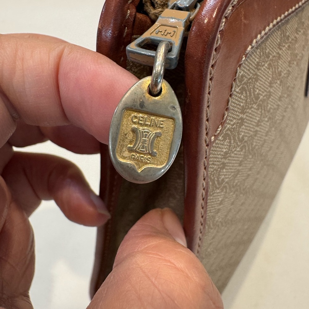 Authentic Celine pouch - Picture 7 of 11